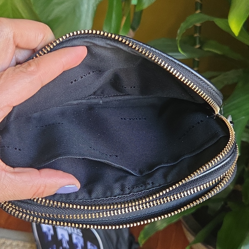 Coach Black Pebbled Leather Camera Crossbody - Picture 9 of 13